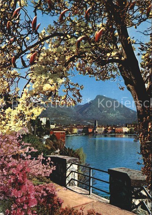 Riva del Garda Partie am See