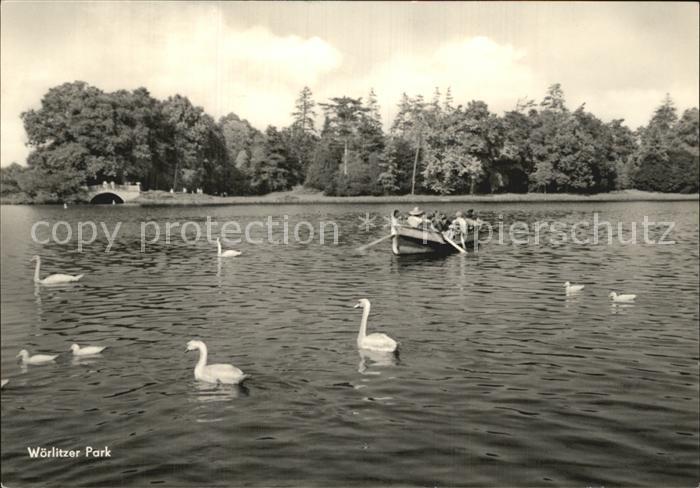 Woerlitz Woerlitzer Park Schwanenteich