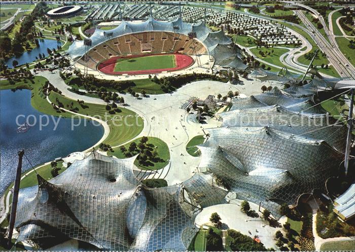 Olympia Blick vom Olympiaturm Muenchen