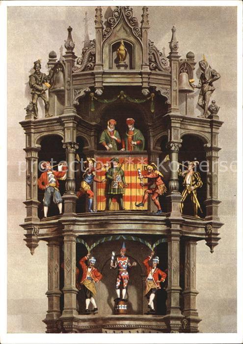 Muenchen Bayern Rathausturm Glockenspiel
