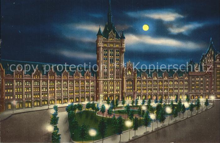 Albany New York Delaware and  Hudson Building im Mondschein