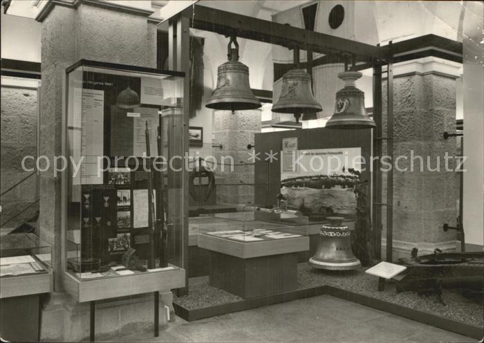DRESDEN Elbe Armeemuseum Glocken