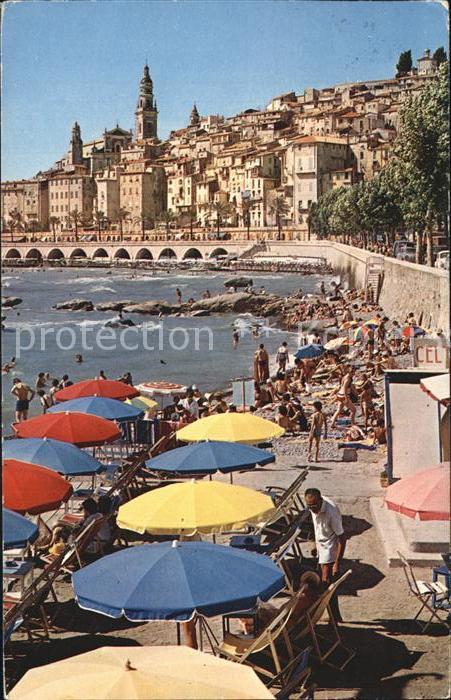 Menton Alpes Maritimes Vue generale et une partie de la plage Cote d Azur
