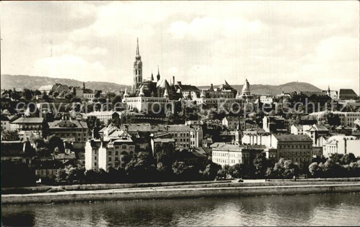 Budapest Blick ueber die Donau