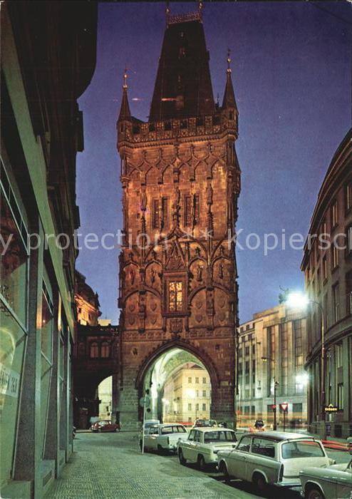 Praha Prahy Prague Prasna brana Pulverturm bei Nacht