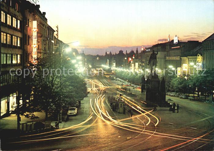 Praha Prahy Prague Vaclavske namesti Wenzelsplatz Denkmal bei Nacht