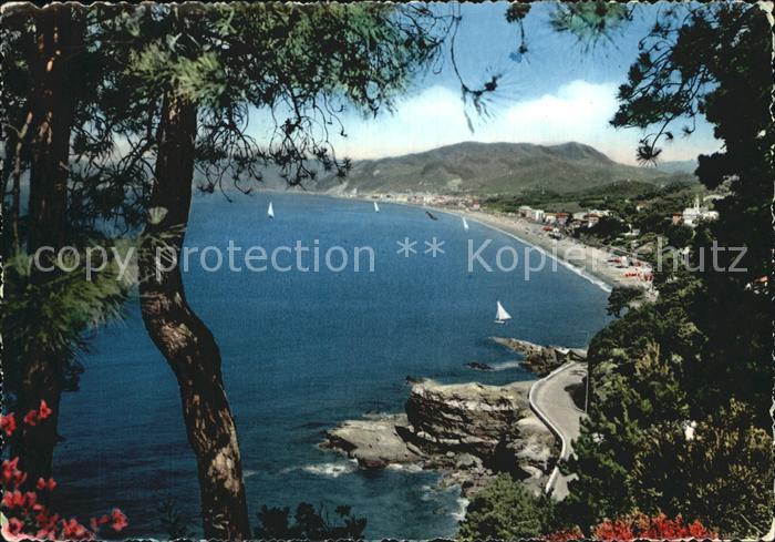 Cavi di Lavagna La scogliera Felsenriff Kueste