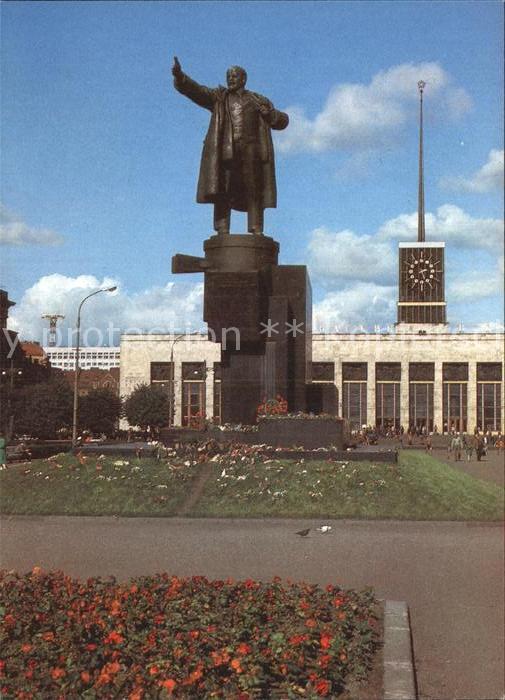 Leningrad St Petersburg Monument to Lenin Denkmal