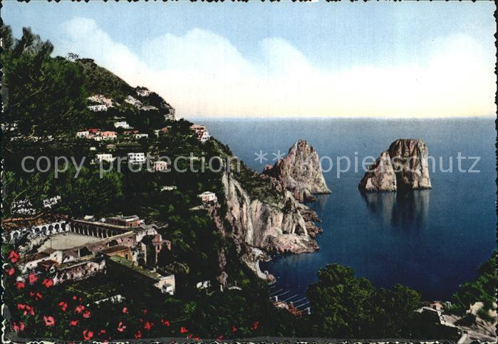 Capri Faraglioni Felsen Kueste