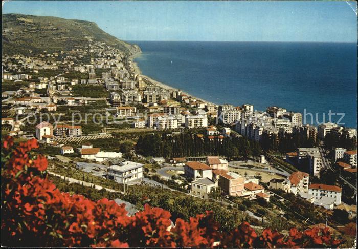 Pietra Ligure Panorama Kueste