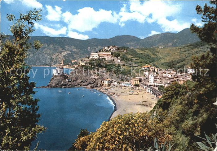 Monterosso al Mare Panorama Cinque Terre Spiaggia Strand Kueste