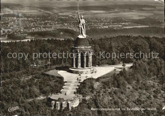 Hermannsdenkmal Teutoburger Wald Fliegeraufnahme
