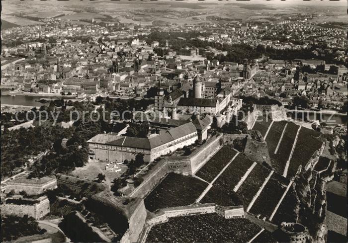 WueRZBURG Bayern Festung Marienberg Fliegeraufnahme
