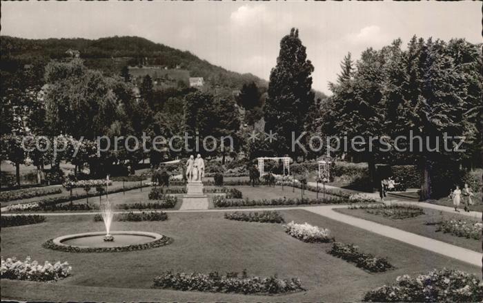 Bad Kissingen Rosengarten mit Neumann Boxberger Denkmal
