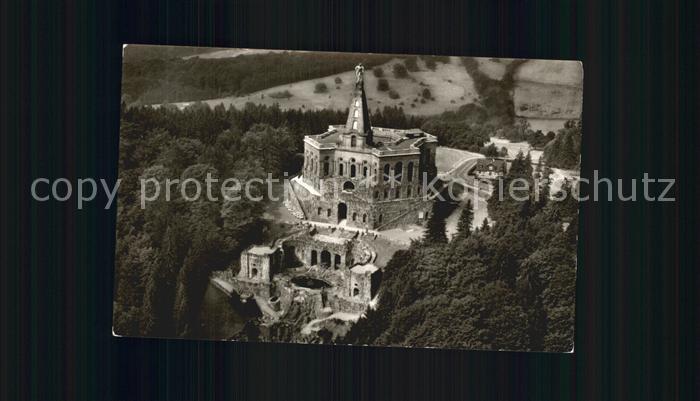 Wilhelmshoehe Kassel Fliegeraufnahme Oktagon mit Herkules