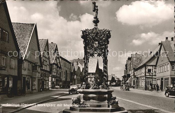 Springe Deister Marktplatz mit Marienbrunnen