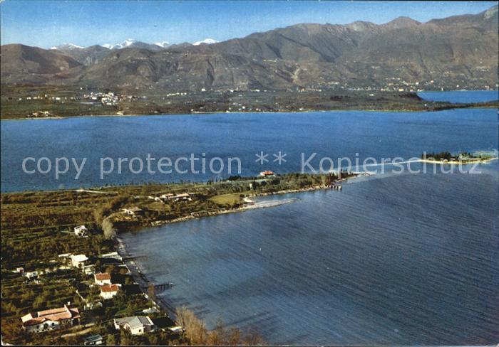 Manerba del Garda Punta Belgioioso e isola di San Biagio vista dalla storica roc