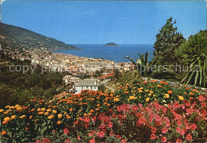 ALAssIO Savona Liguria IT Panorama sfondo Isola Gallinare