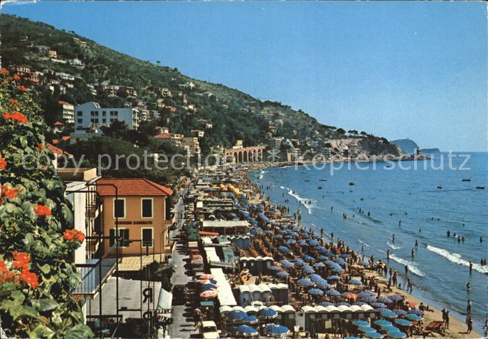 ALAssIO Savona Liguria IT La spiaggia a Levante