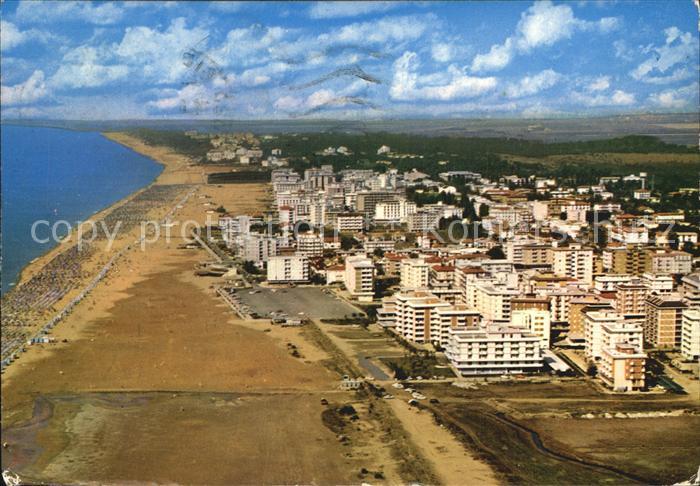 Bibione Veduta aerea della grande spiaggia