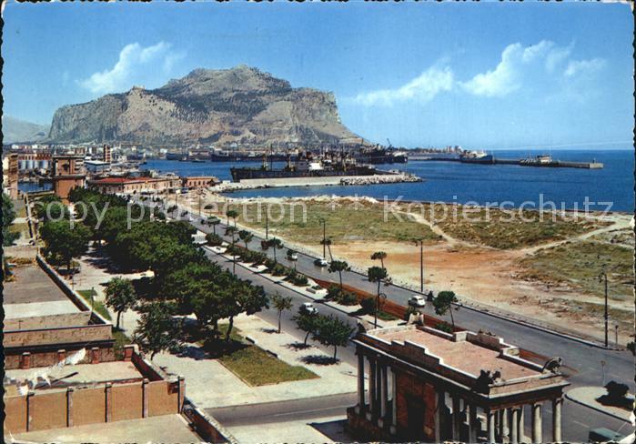 Palermo Sicilia Foro Italico e Monte Pellegrino