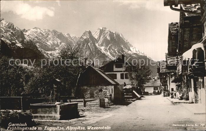 GARMISCH-PARTENKIRCHEN Bayern Fruehlingstrasse mit Zugspitze Alpspitze Waxenstei