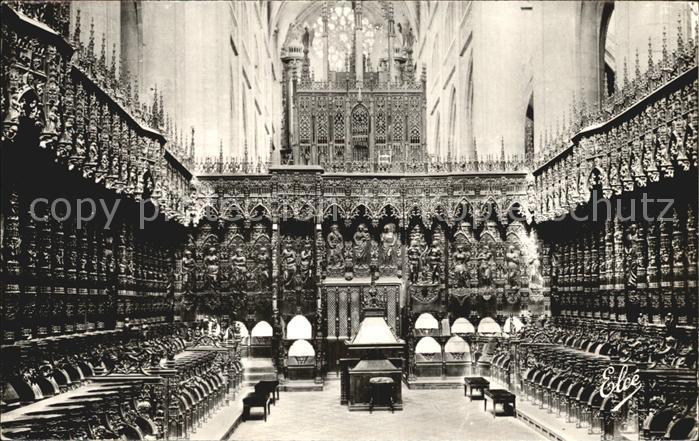 Auch Gers Cathedrale innen