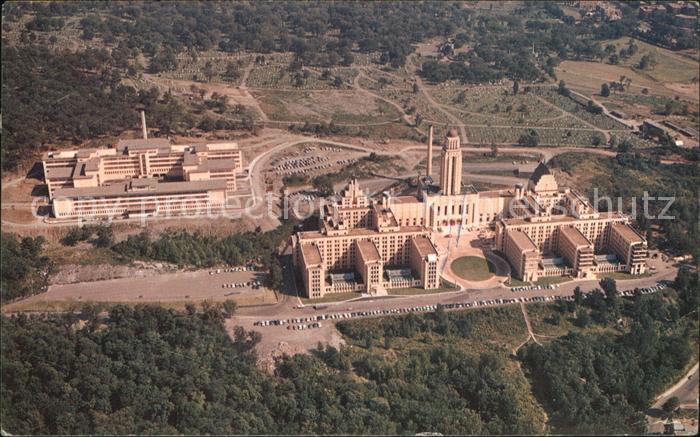 Montreal Quebec Fliegeraufnahme of University of Montreal