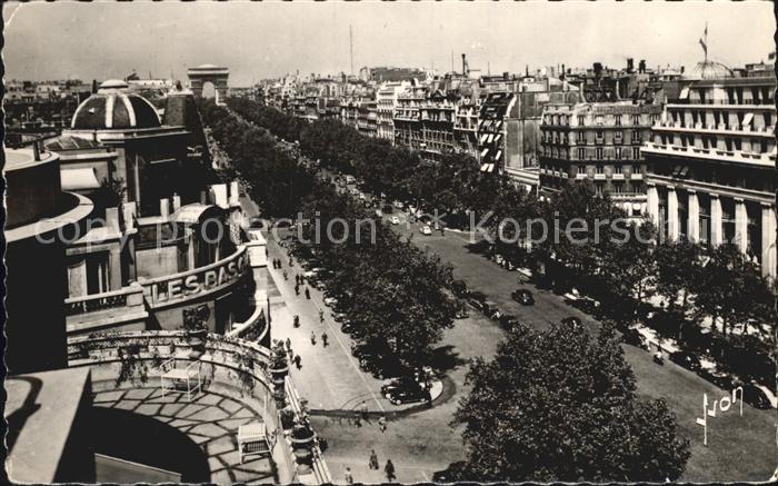 Paris Aveneu des Champs Elysees