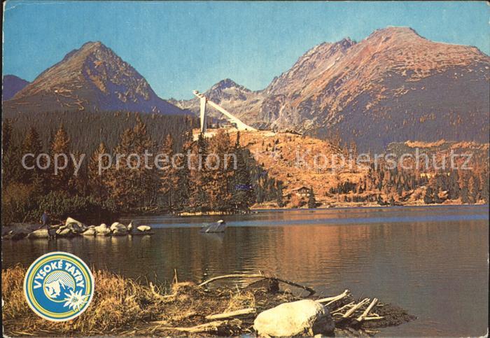 Vysoke Tatry Partie am Bergsee mit Sprungschanze