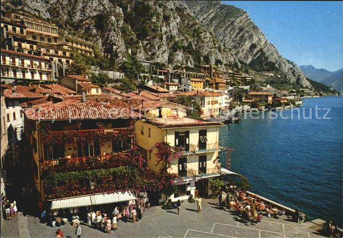 Limone sul Garda Haeuser am See