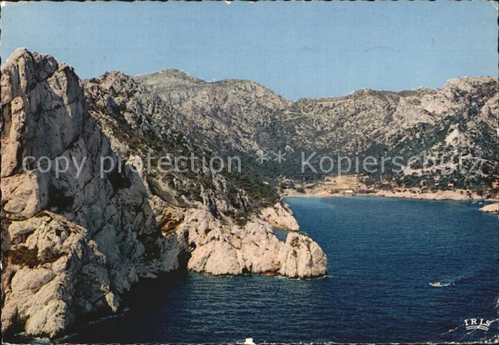 Marseille Bouches-du-Rhone et Cassis Vue aerienne du Rocher et de la Calanque de
