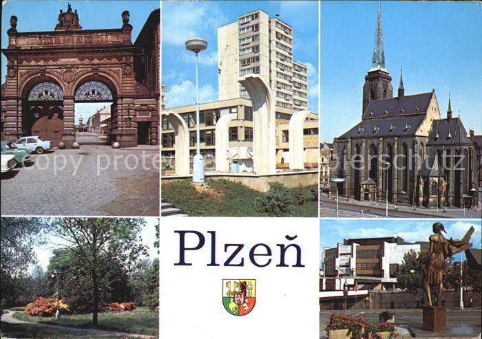 Plzen Pilsen Brana pivovaru Prazdroj Areal ucnovskych skol Kostel sv Bartolomeje