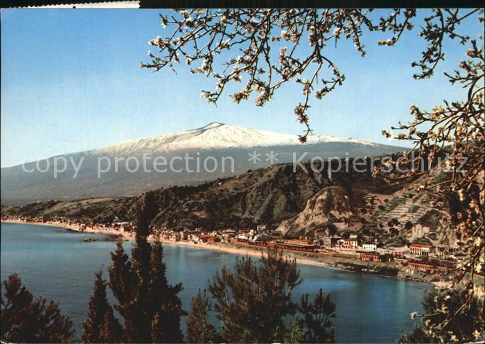 Taormina Sizilien Kuestenabschnitt Giardini