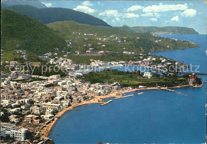 Isola d Ischia Fliegeraufnahme