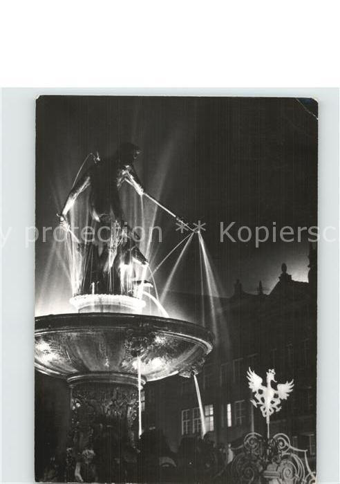 Gdansk Fontanna Neptuna Neptunbrunnen Nachtaufnahme