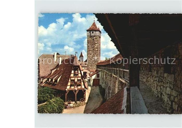 Rothenburg Tauber Wehrgang mit alter Schmiede
