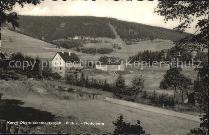 Oberwiesenthal Erzgebirge mit Fichtelberg