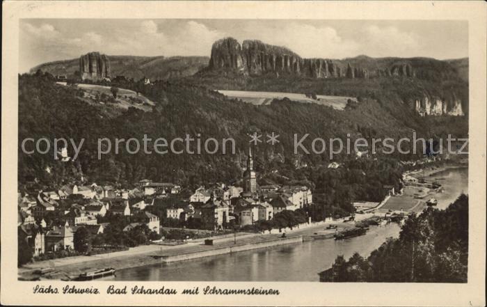 Bad Schandau mit Schrammsteinen