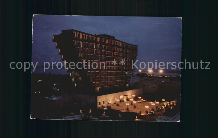 Tunis Hotel du Lac Vue de nuit