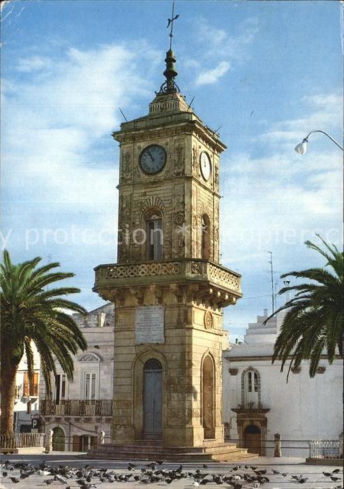 Ceglia Messapico Turmuhr