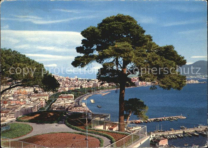 Napoli Neapel Gesamtansicht