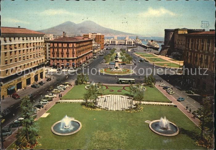 Napoli Neapel Municipio Platz