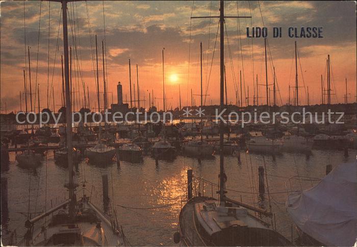 Lido di Classe Sonnenuntergang am Yachthafen