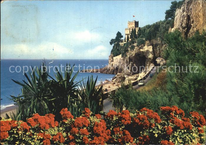 Finale Ligure Das Schloesschen und die Via Aurelia