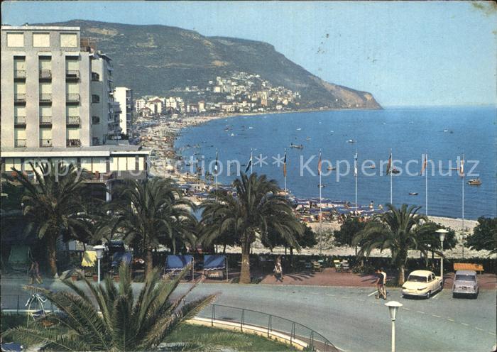 Pietra Ligure Strand