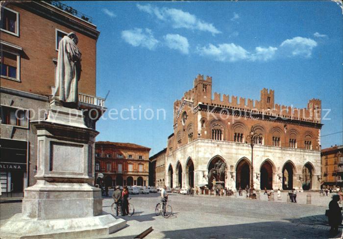 Piacenza Pferdeplatz