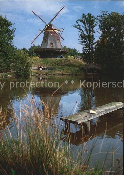 Neu-Anspach Freillichtmuseum mit Windmuehle