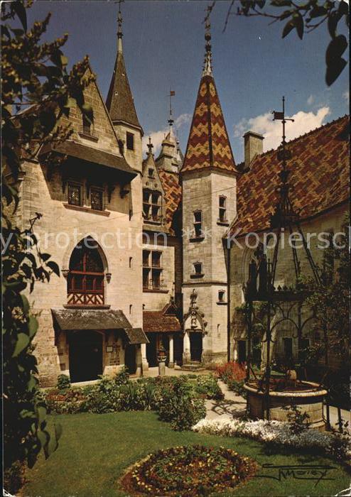 Rochepot La Son Chateau