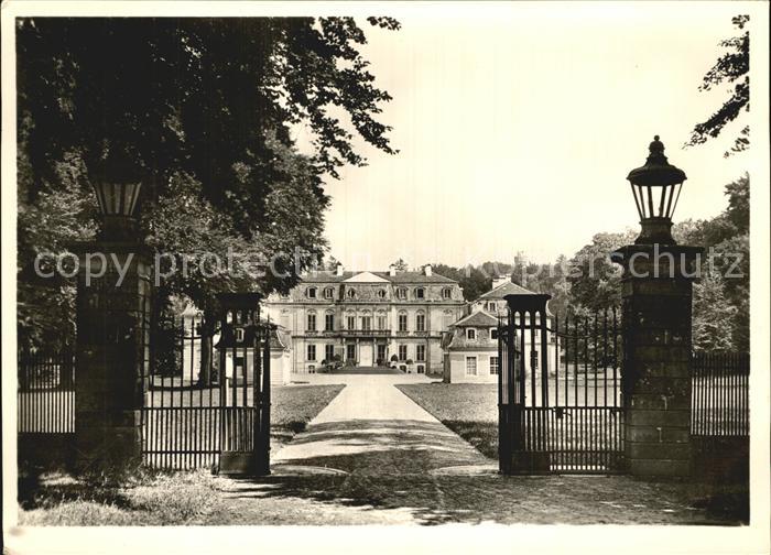 KAssEL  CITY Schloss Wilhelmsthal Einfahrt